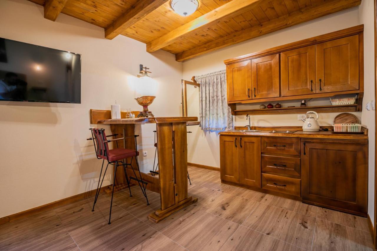 Ethno Lodge Ab Virpazar Εξωτερικό φωτογραφία
